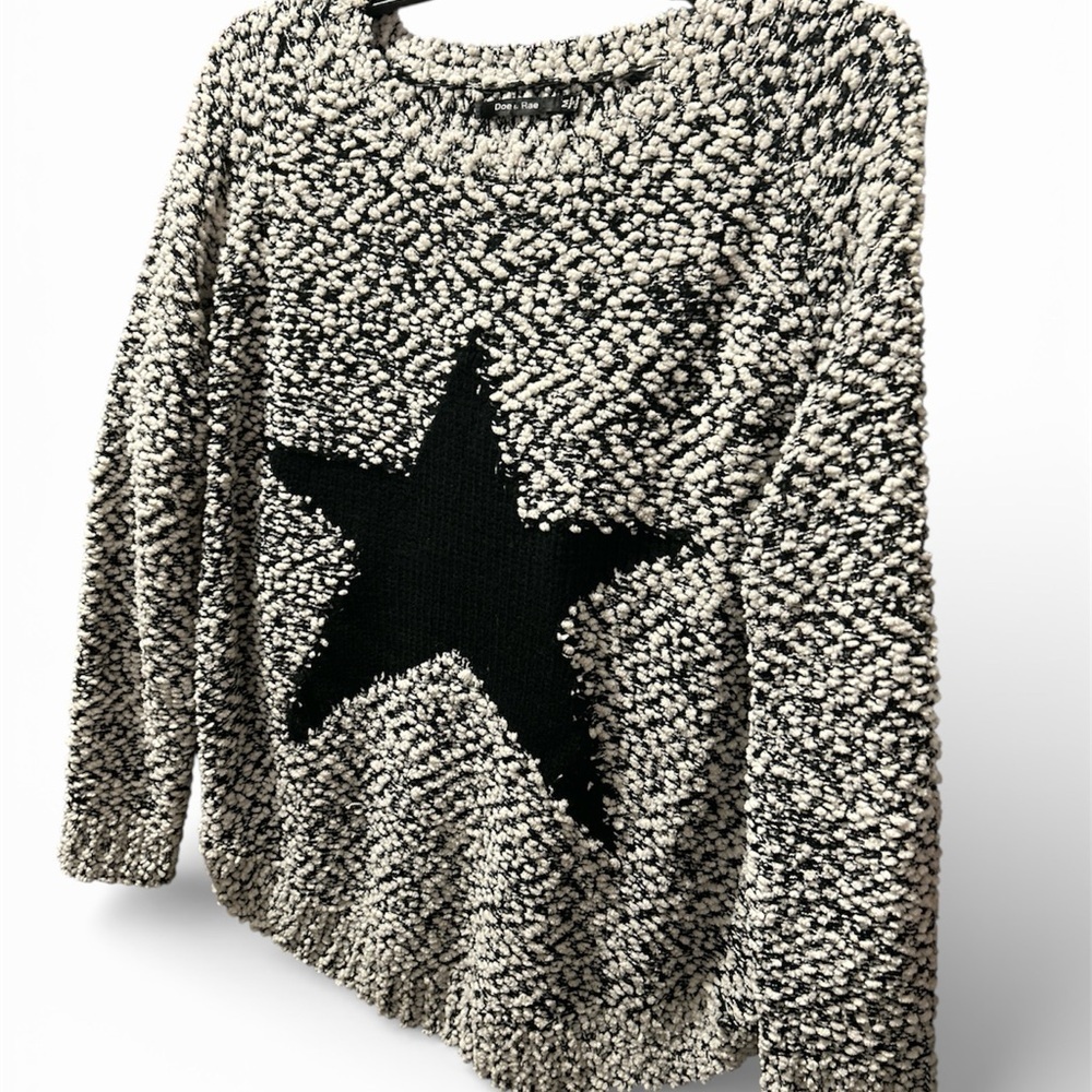 Doe & Rae Black Star Patterned Sweater